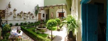 Mesón Sacristía De La Soledad Hotel
